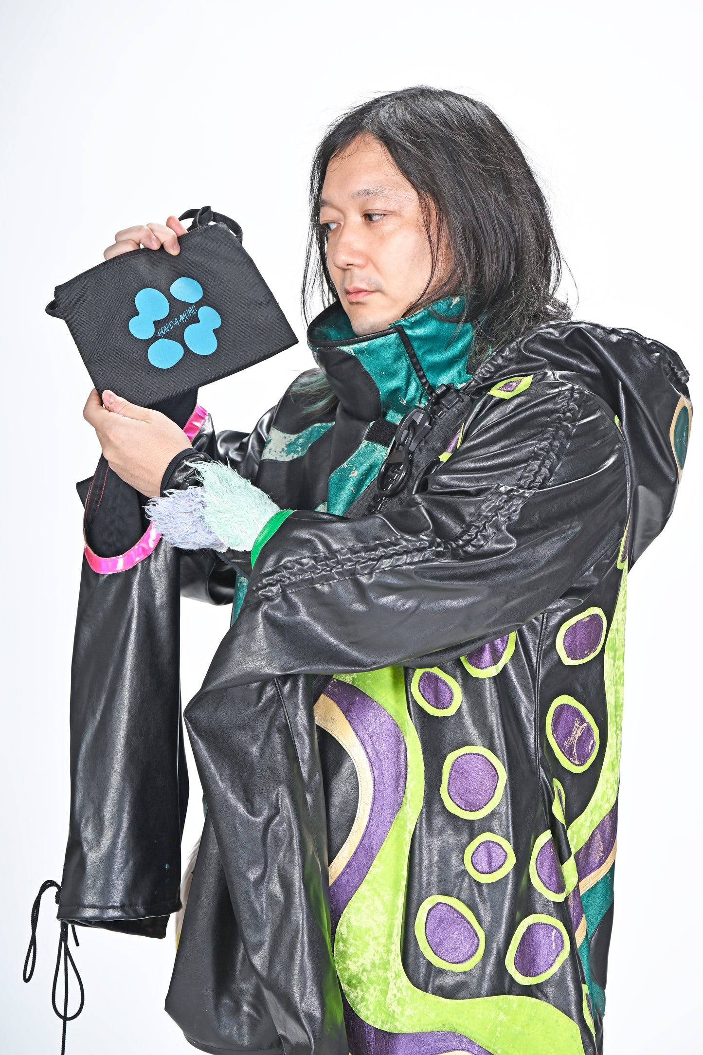 本田アユム　サコッシュ