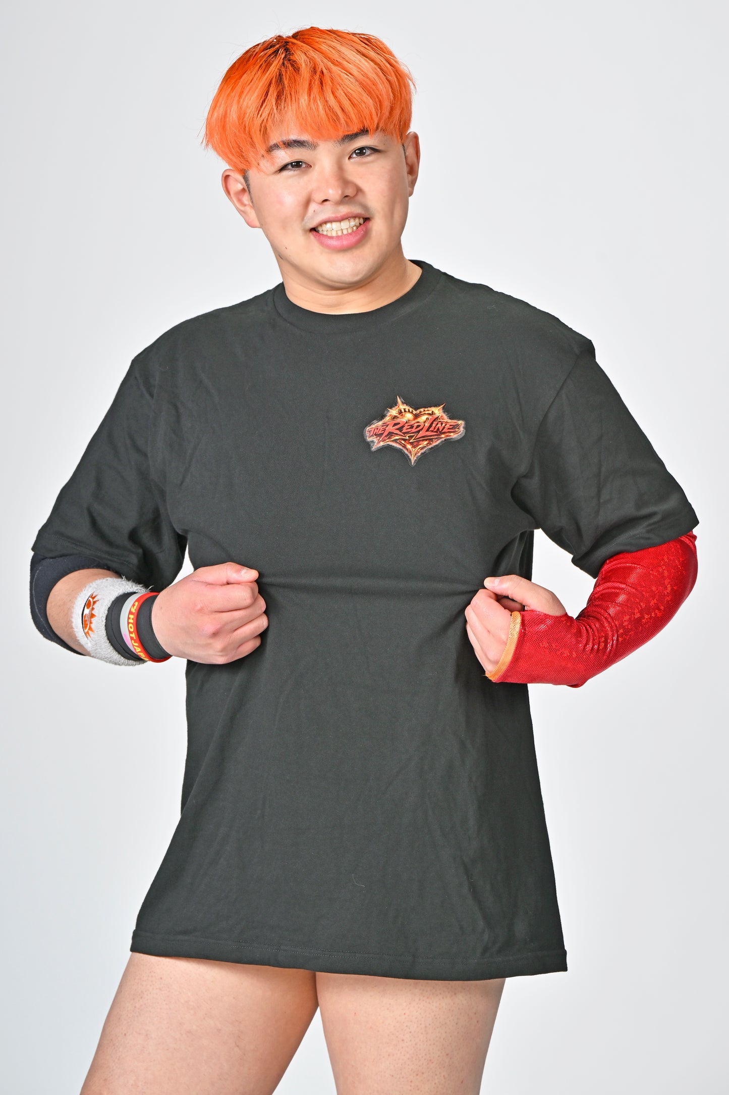 THE RED LINE Tシャツ
